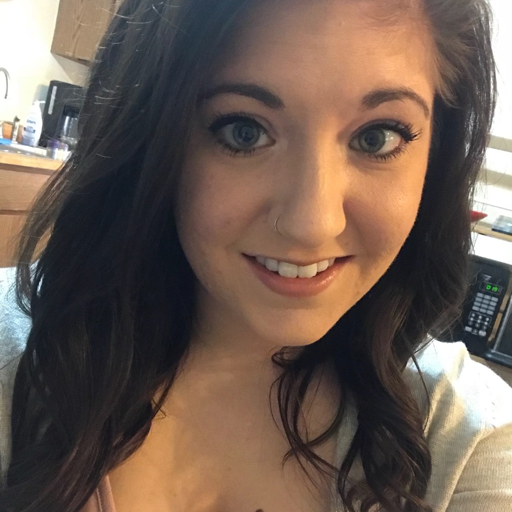 Meet your Posher, Brandi